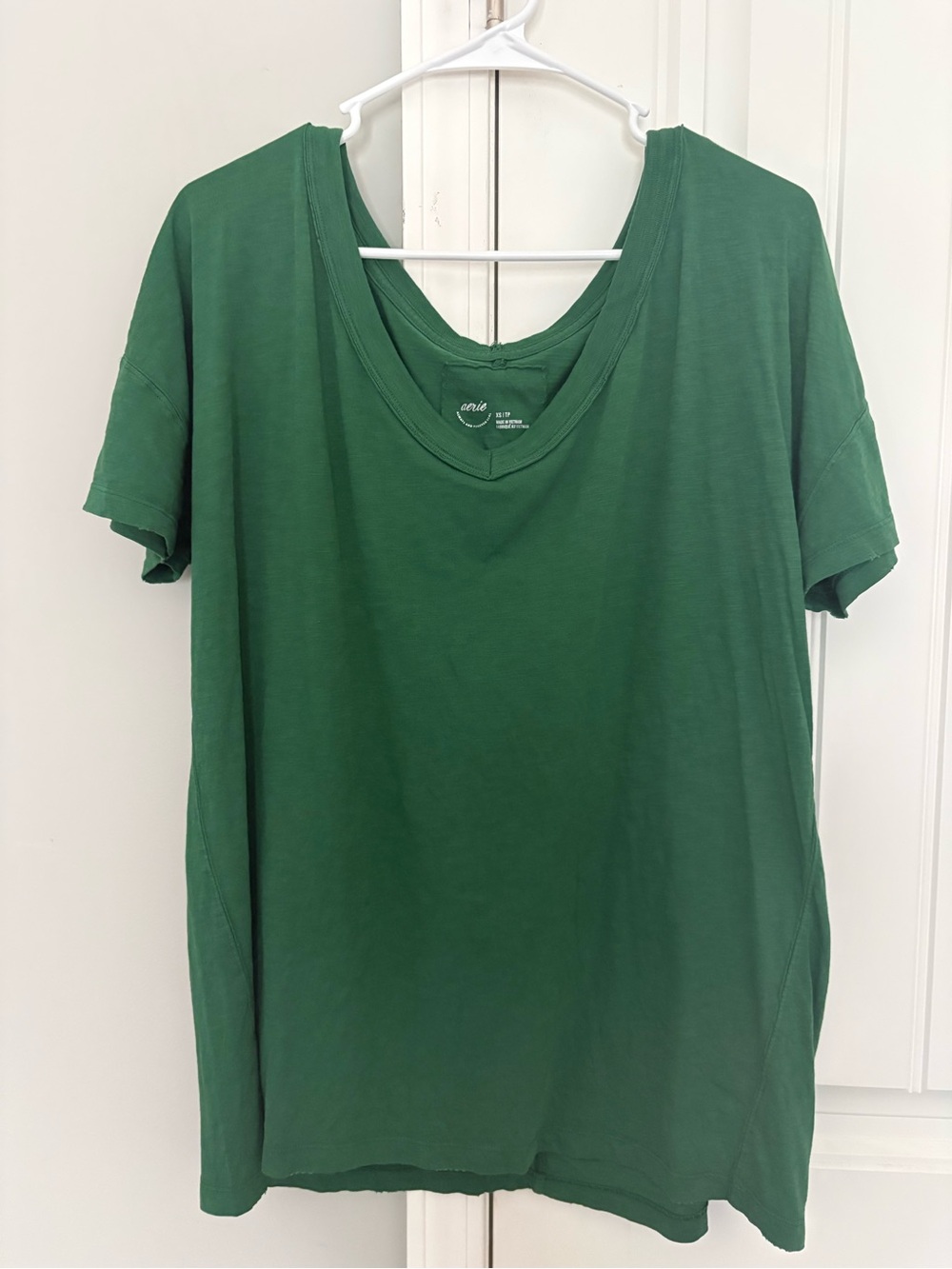 Aerie Green Oversized V Neck Tee | Size XS